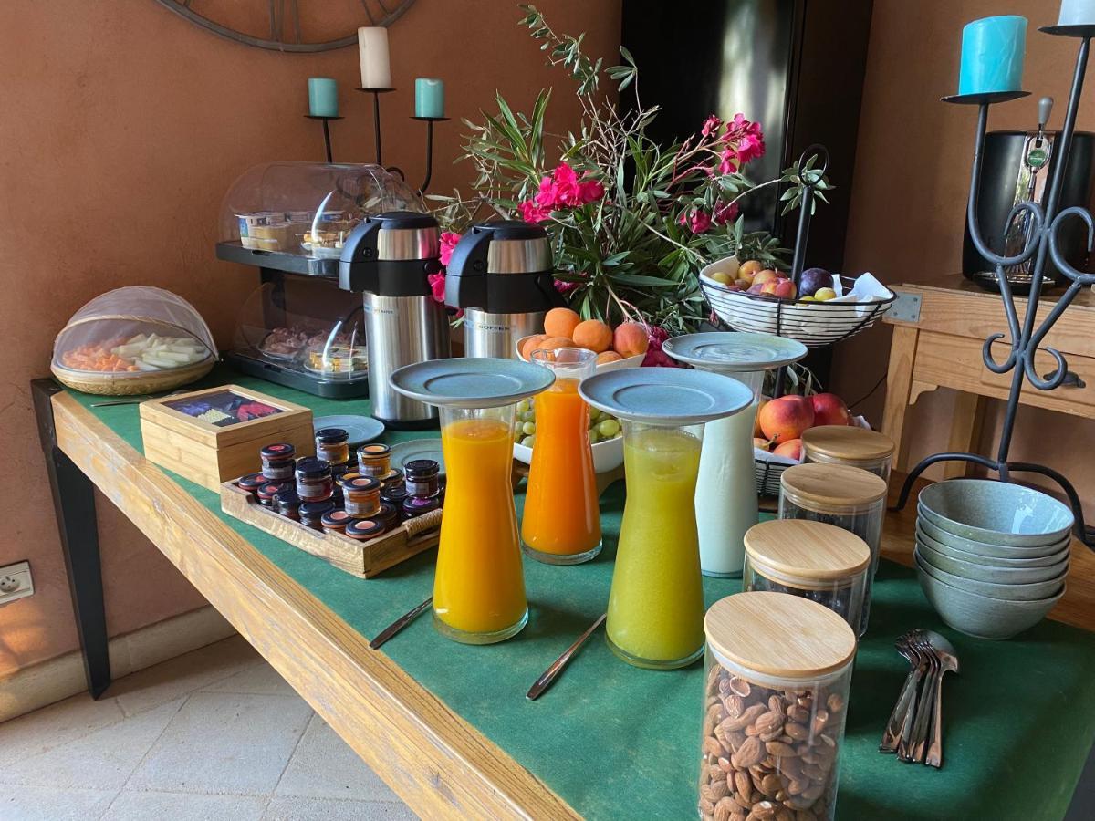 Hestia Bed & Breakfast Robion en Luberon ภายนอก รูปภาพ