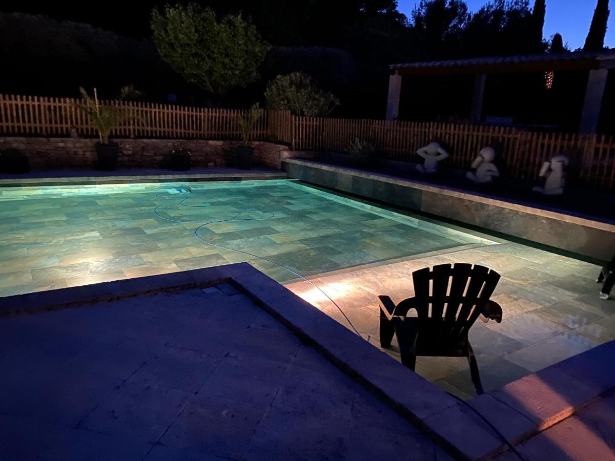 Hestia Bed & Breakfast Robion en Luberon ภายนอก รูปภาพ