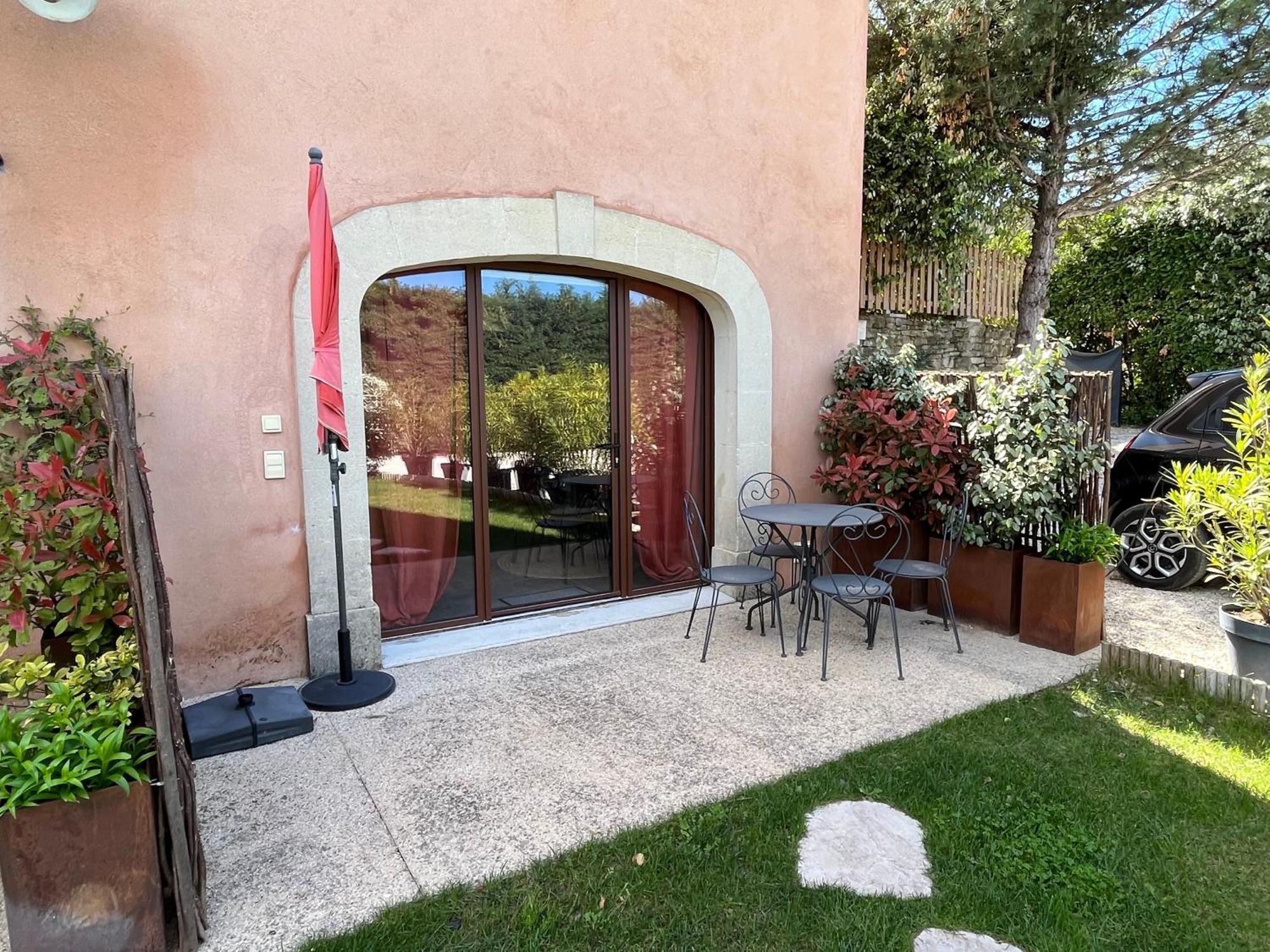 Hestia Bed & Breakfast Robion en Luberon ภายนอก รูปภาพ