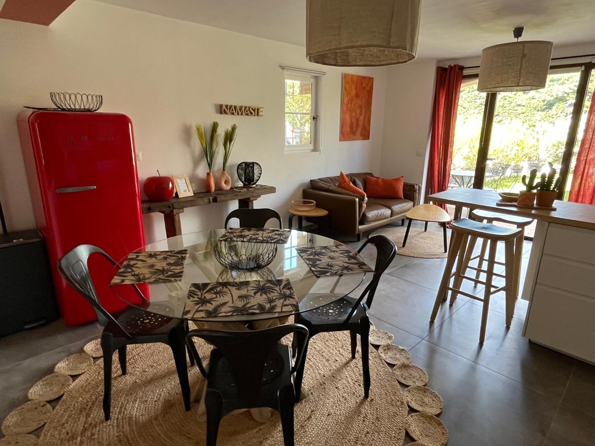 Hestia Bed & Breakfast Robion en Luberon ภายนอก รูปภาพ