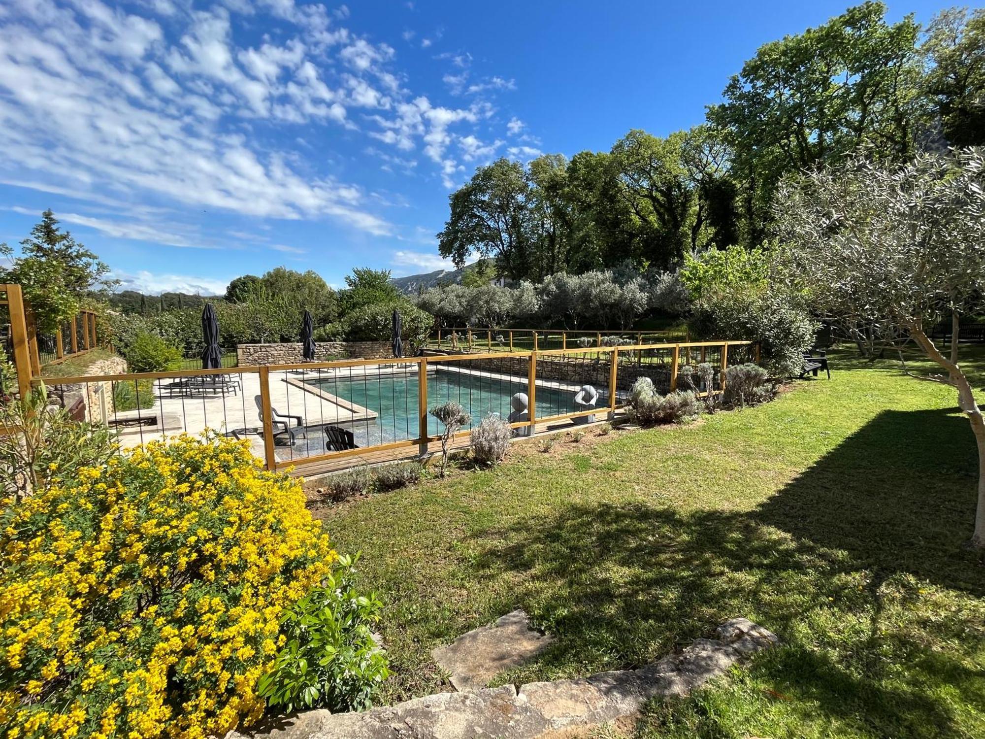 Hestia Bed & Breakfast Robion en Luberon ภายนอก รูปภาพ