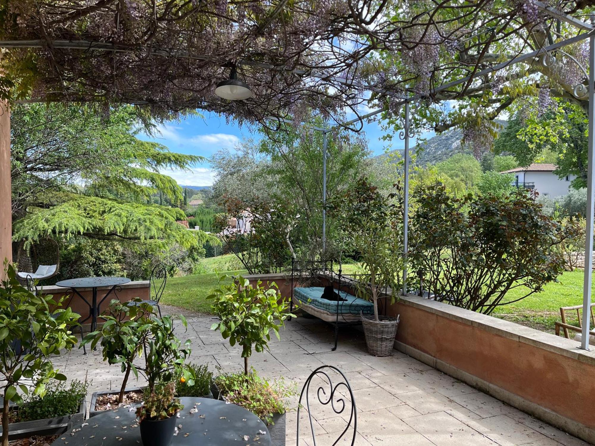 Hestia Bed & Breakfast Robion en Luberon ภายนอก รูปภาพ